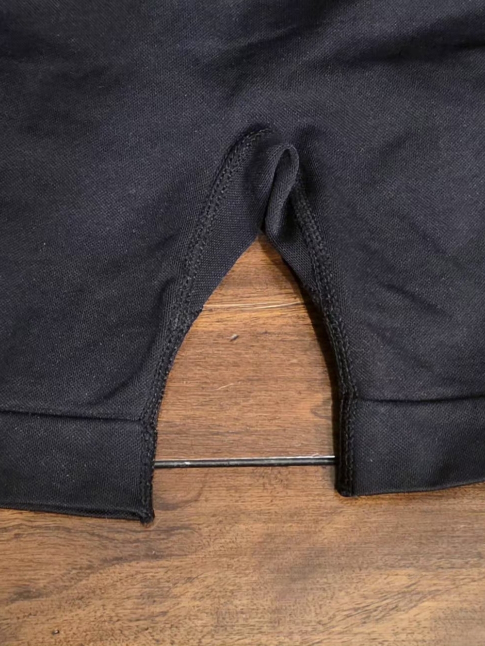 DFYNE Dynamic 4.5" Seamless Gym Shorts, Midnight Black, Size S - Picture 6 of 9
